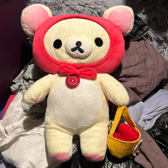 Rilakkuma Strawberry 13.5 plush - Picture 2 of 5